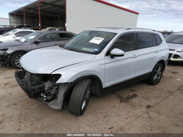 3VV5B7AXXJM182990 Volkswagen Tiguan Sel Premium