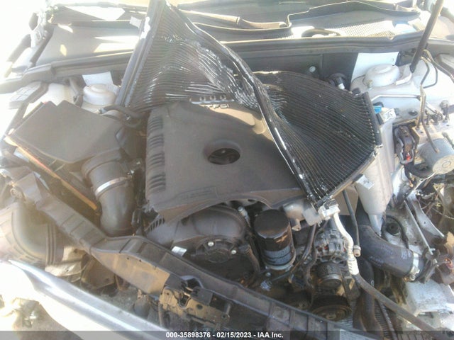WAUBFAFL6FN007137 Audi A4 PREMIUM