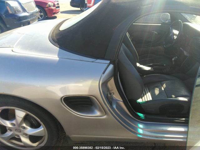 2002 PORSCHE BOXSTER VIN: WP0CA29832U624093