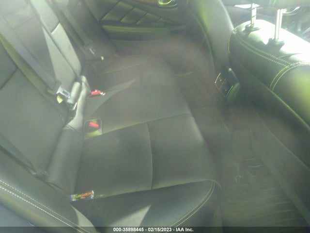 2015 Infiniti Q50, VIN: JN1BV7AR2FM403322
