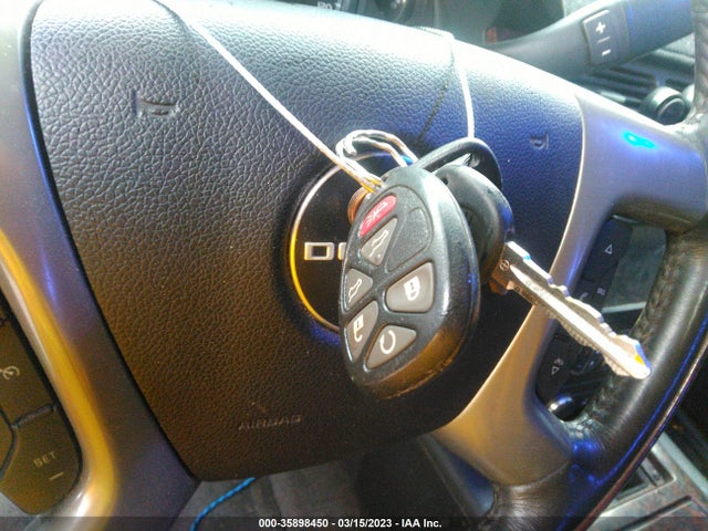 2013 GMC YUKON DENALI VIN: 1GKS2EEF0DR366687