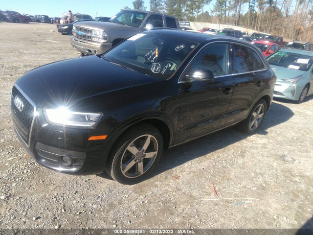 WA1EFCFS9FR008742 Audi Q3 2.0t Premium Plus