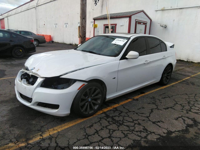 2011 BMW 3 SERIES 328I VIN: WBAPH5G52BNM79806