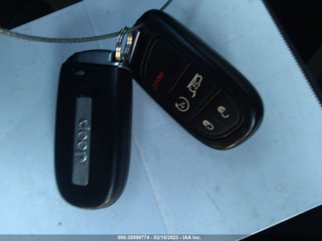 1C4PJLCB4GW114200 Jeep Cherokee Latitude