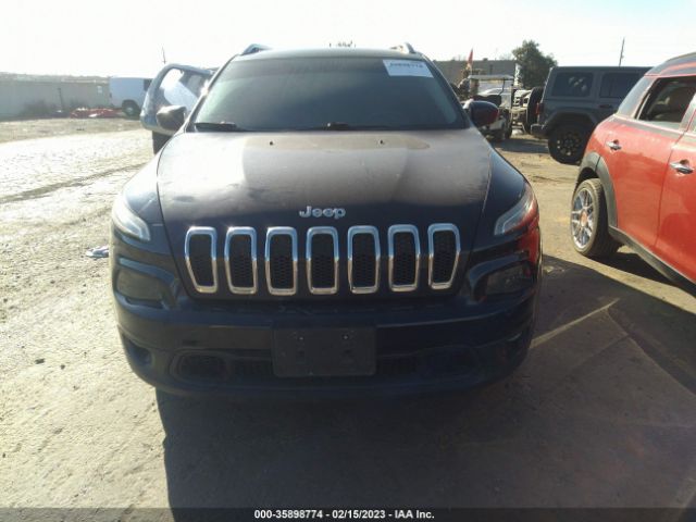 1C4PJLCB4GW114200 Jeep Cherokee Latitude
