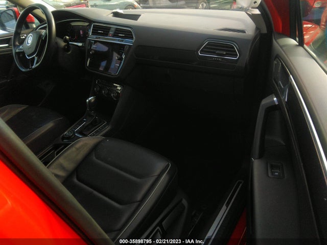 3VV4B7AX1JM201177 Volkswagen Tiguan Sel Premium