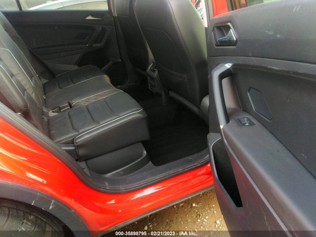 3VV4B7AX1JM201177 Volkswagen Tiguan Sel Premium