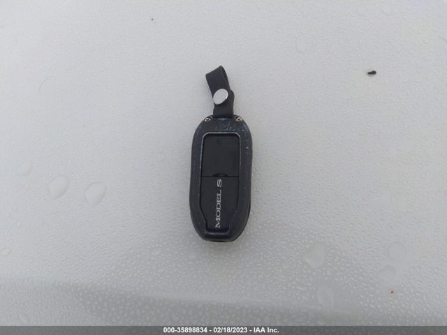 Tesla MODEL S 2017 5YJSA1E21HF204681 Image 3