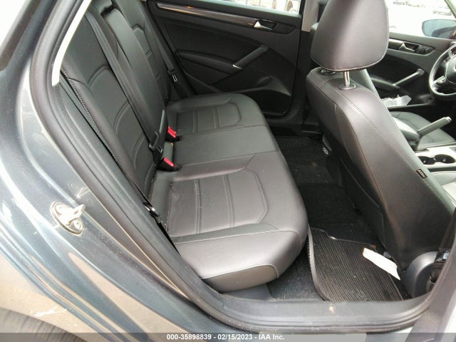 1VWMA7A35LC017246 Volkswagen Passat 2.0t R-line