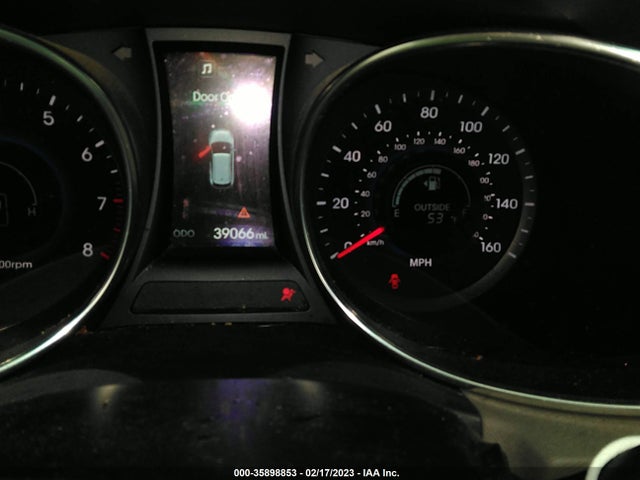 2016 Hyundai Santa Fe, VIN: 5XYZWDLAXGG357529
