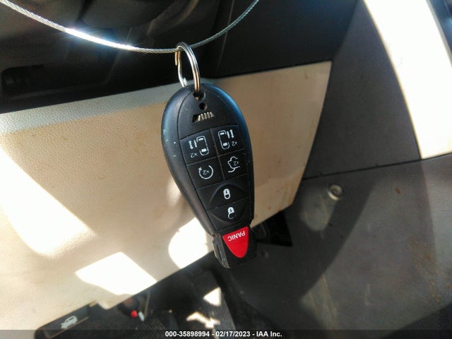 Dodge Grand Caravan 2010 2D4RN4DE0AR385446 Image 3