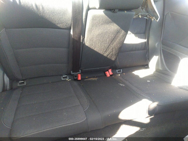 WVWBA7AJ9AW222590 Volkswagen Golf