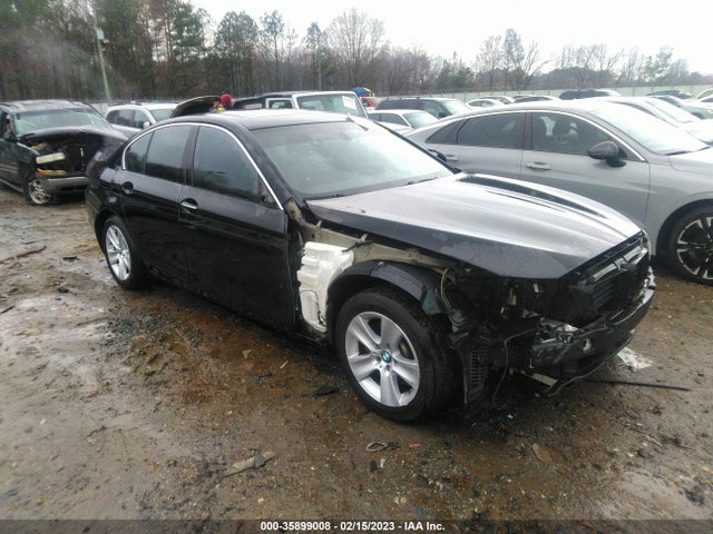 2011 BMW 5 SERIES 528I VIN: WBAFR1C52BDS36560
