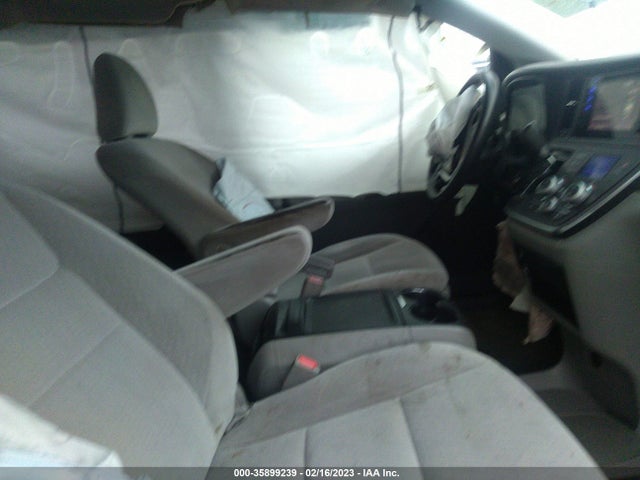 2016 Toyota Sienna, VIN: 5TDKK3DC8GS701904