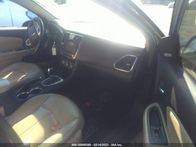 Chrysler 200 Limited 2013 1C3CCBCG0DN505395 Image 6