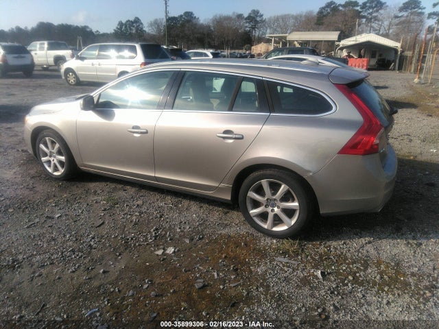 2016 Volvo V60, VIN: YV140MEM7G1303747