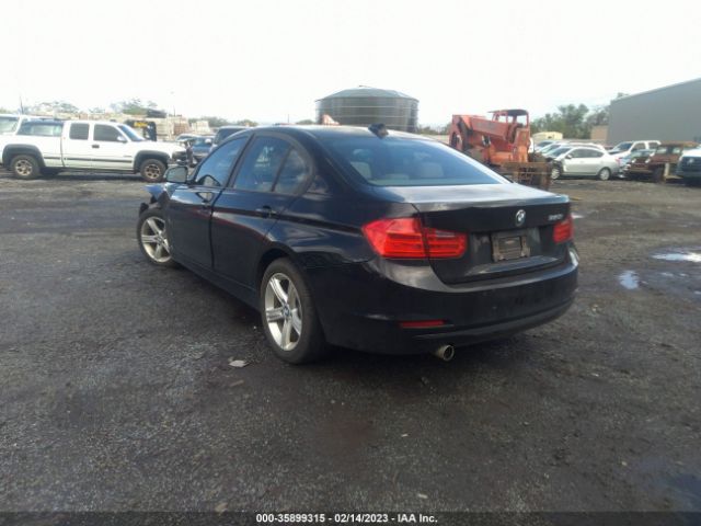 WBA3B1C51EK131712 BMW 3 Series 320i
