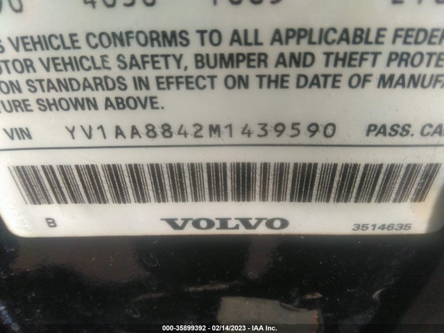 1991 VOLVO 240 VIN: YV1AA8842M1439590