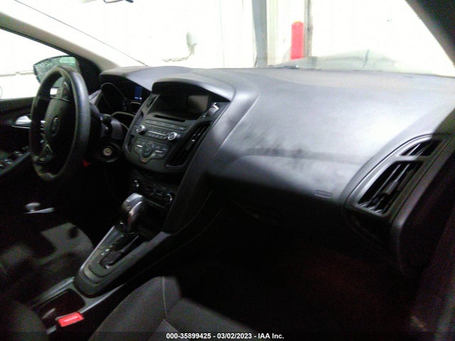 2015 FORD FOCUS SE VIN: 1FADP3F27FL256110