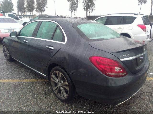 55SWF4JB7GU166123 Mercedes-Benz C-class C 300