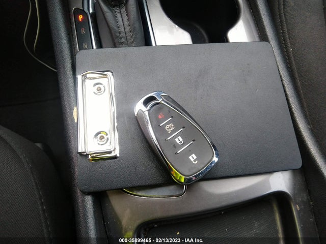 1G1ZC5ST6KF182430 Chevrolet Malibu