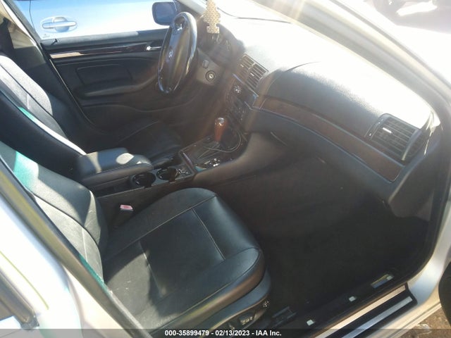 BMW 3 Series 330xi 2003 WBAEW53473PN30250 Image 6