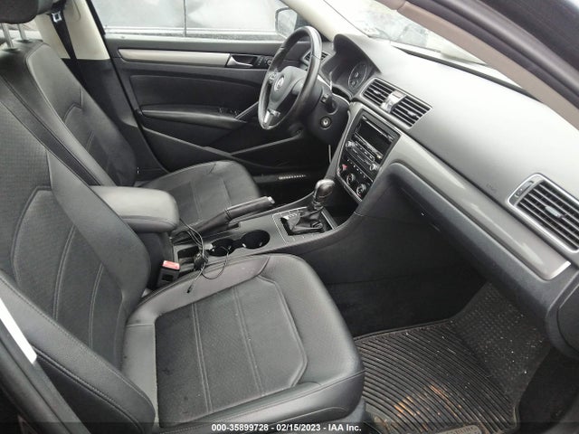 Volkswagen Passat Wolfsburg Ed 2014 1VWAT7A34EC068091 Image 5