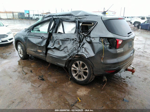 Ford ESCAPE SE 2019 1FMCU9GD9KUB02760 Image 3