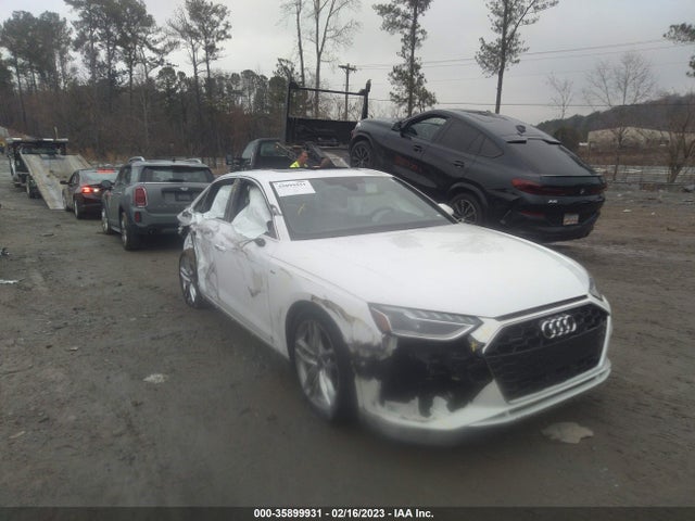 2022 Audi A4, VIN: WAUEAAF49NN013730