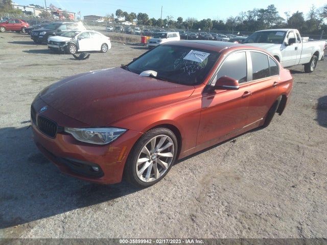 BMW 3 Series 320i 2018 WBA8E1G50JNU90968 Image 2