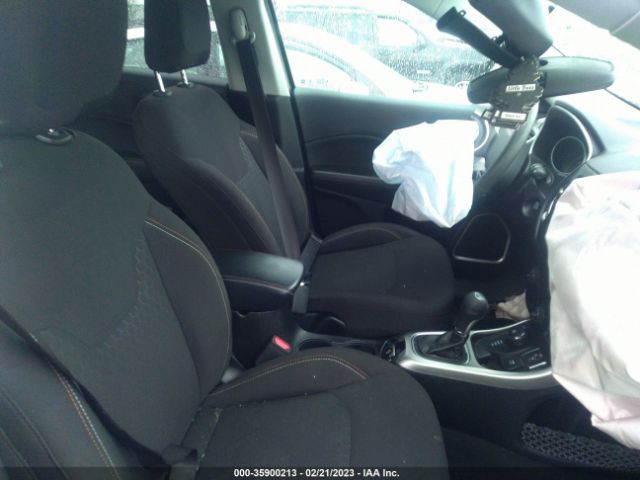 3C4NJDAB7MT565851 Jeep Compass Sport
