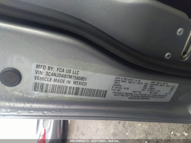 3C4NJDAB7MT565851 Jeep Compass Sport