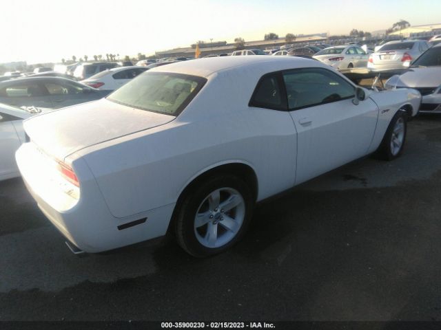 2C3CDYAG9EH214794 Dodge Challenger Sxt