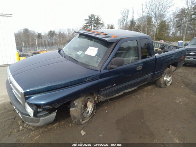 Dodge RAM 2500 2002 3B7KF23ZX2M235406 Image 2