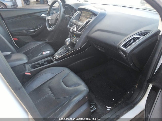 2015 FORD FOCUS TITANIUM VIN: 1FADP3J23FL321428