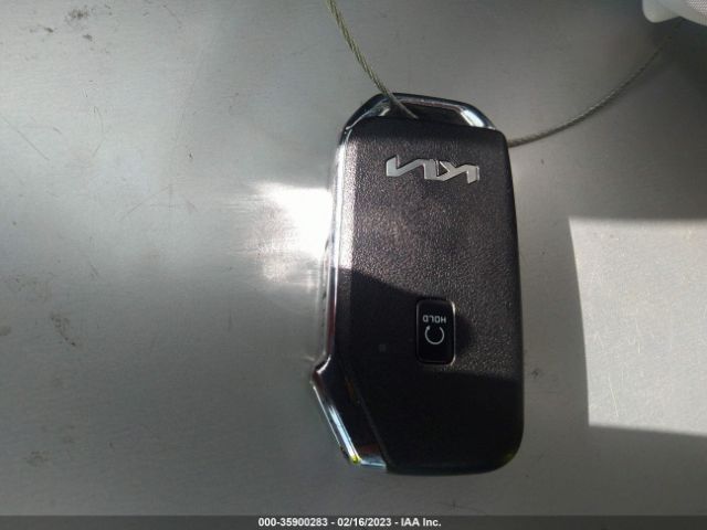 KNDJ53AU1P7844719 KIA Soul Gt-line