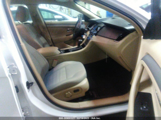 2016 Ford Taurus, VIN: 1FAHP2D81GG113666
