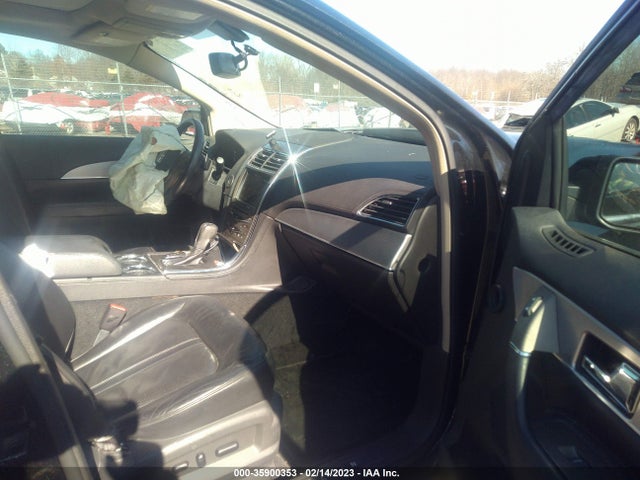 2013 LINCOLN MKX VIN: 2LMDJ8JK5DBL48300