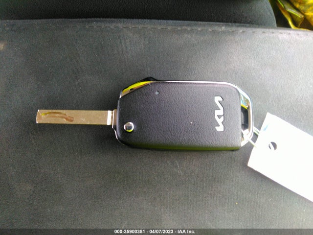KIA NIRO LX 2022 KNDCB3LCXN5540061 Image 3