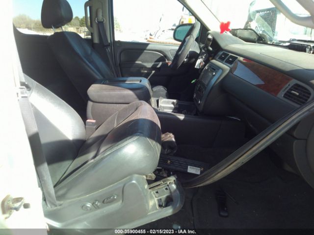 1GKS1KE0XER219744 GMC Yukon Xl Slt