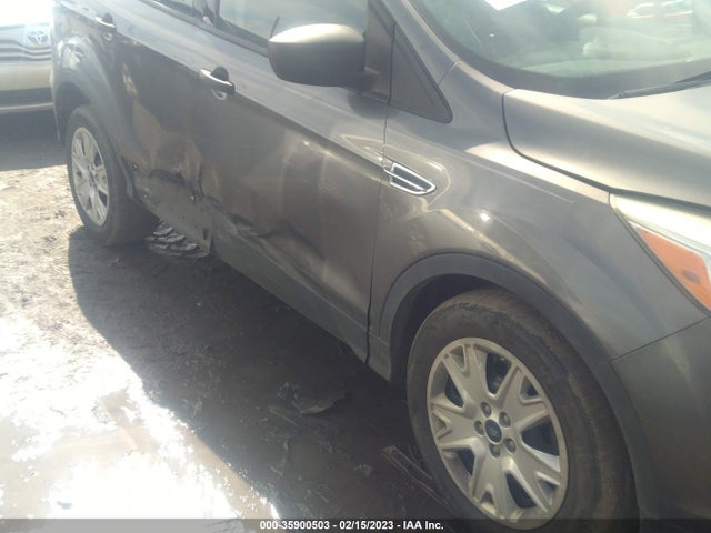 2014 FORD ESCAPE S VIN: 1FMCU0F73EUA81738
