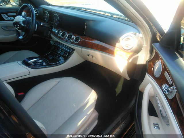 2017 Mercedes-Benz E-Class, VIN: WDDZF4KB4HA091006