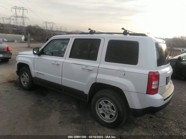 1C4NJRBB0GD763807 Jeep Patriot Sport