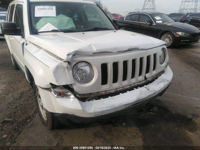 1C4NJRBB0GD763807 Jeep Patriot Sport