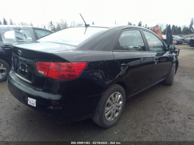 KNAFT4A25A5078638 KIA FORTE LX