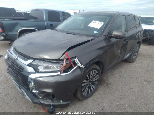 JA4AD2A30KZ009738 Mitsubishi Outlander Es