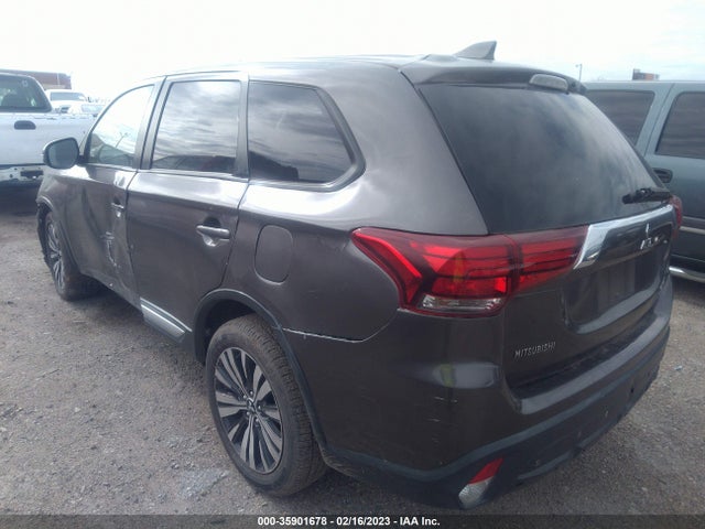 JA4AD2A30KZ009738 Mitsubishi Outlander Es