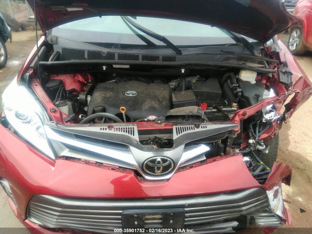 2018 Toyota Sienna, VIN: 5TDDZ3DC3JS198150
