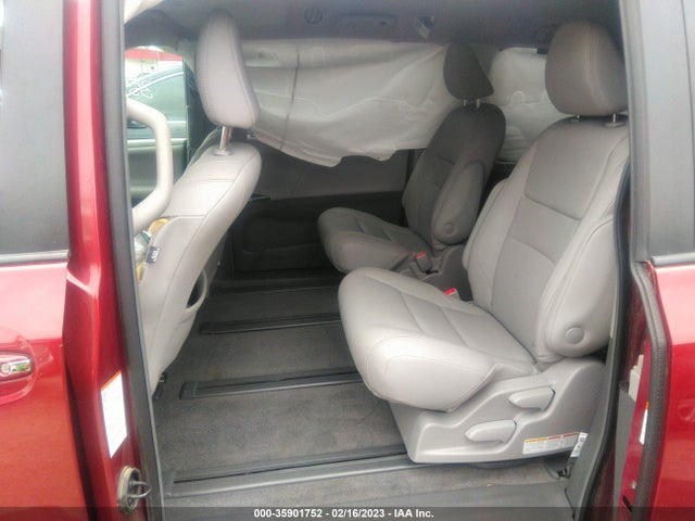 2018 Toyota Sienna, VIN: 5TDDZ3DC3JS198150