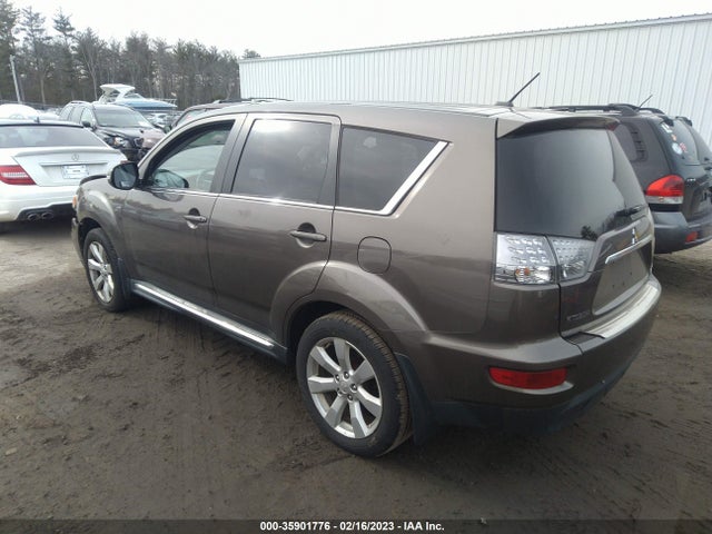JA4JT5AX5BU036681 Mitsubishi OUTLANDER GT